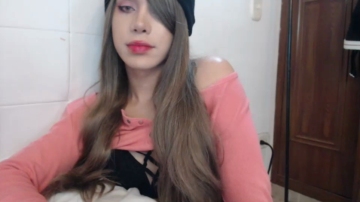Blondetwinkcum19  10-05-2021